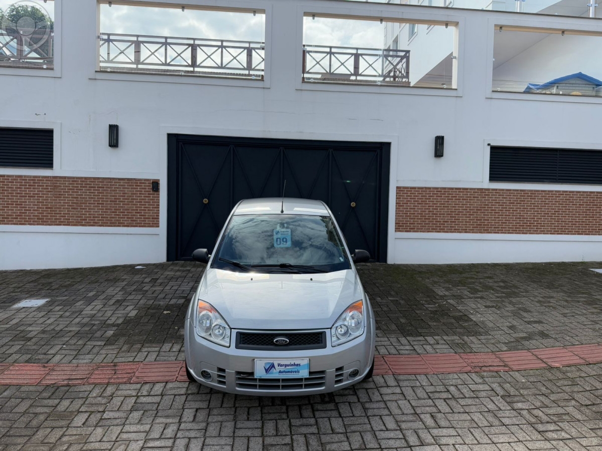 FIESTA 1.6 MPI CLASS HATCH 8V FLEX 4P MANUAL - 2009 - ERECHIM