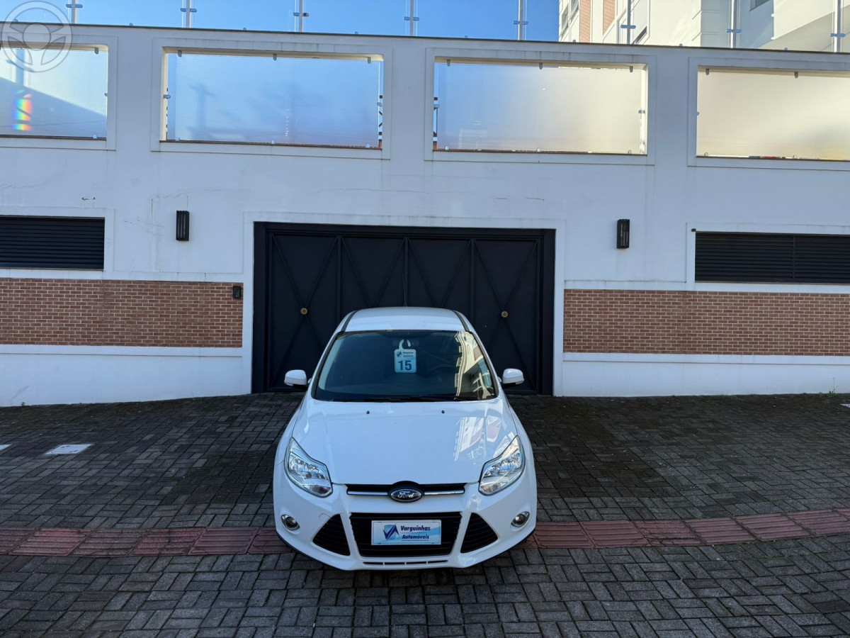 FOCUS 1.6 SE HATCH 16V FLEX 4P AUTOMÁTICO - 2015 - ERECHIM