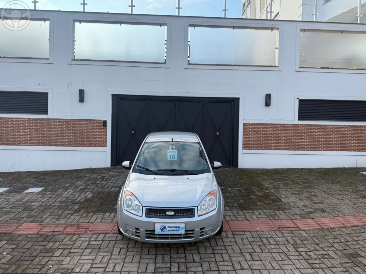 FIESTA 1.0 MPI SEDAN 8V FLEX 4P MANUAL - 2010 - ERECHIM