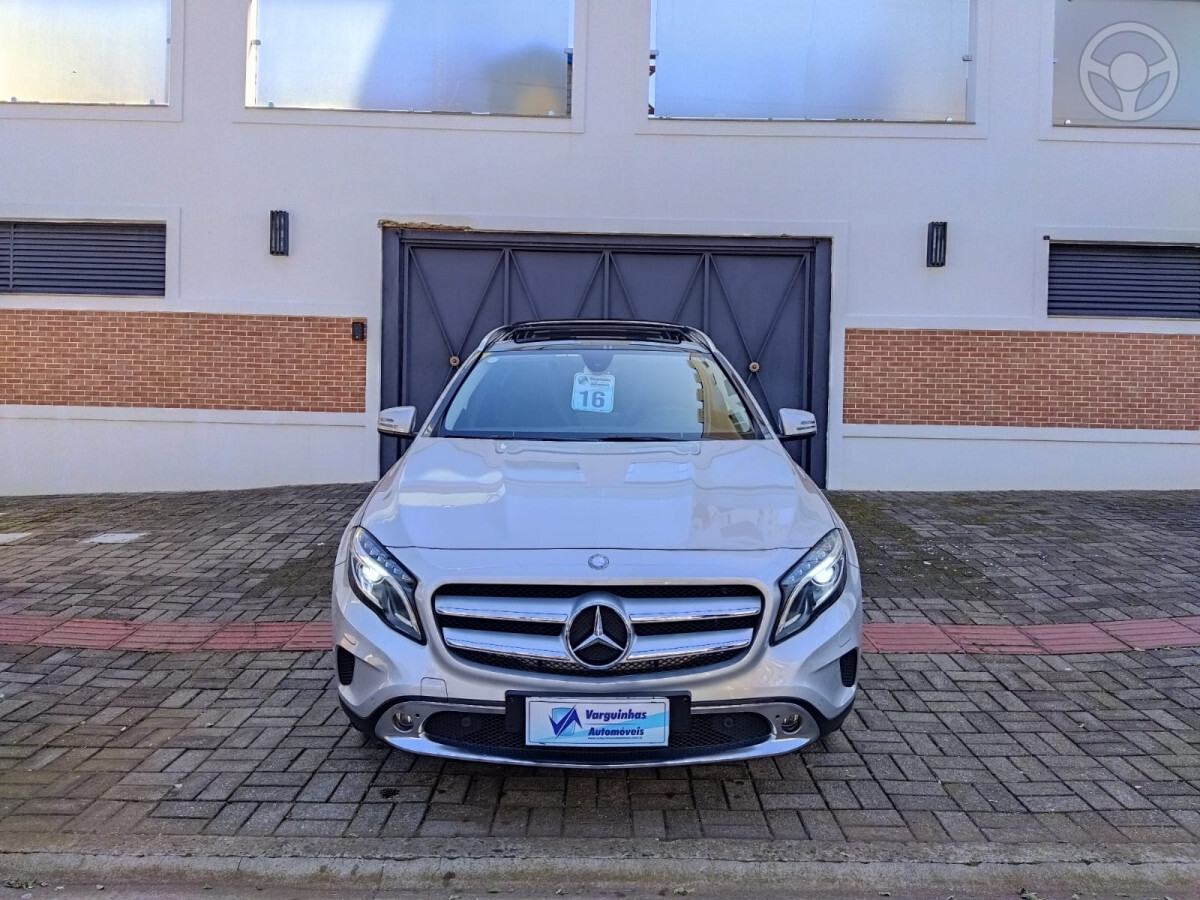 GLA 200 1.6 CGI ENDURO 16V TURBO FLEX 4P AUTOMÁTICO - 2016 - ERECHIM