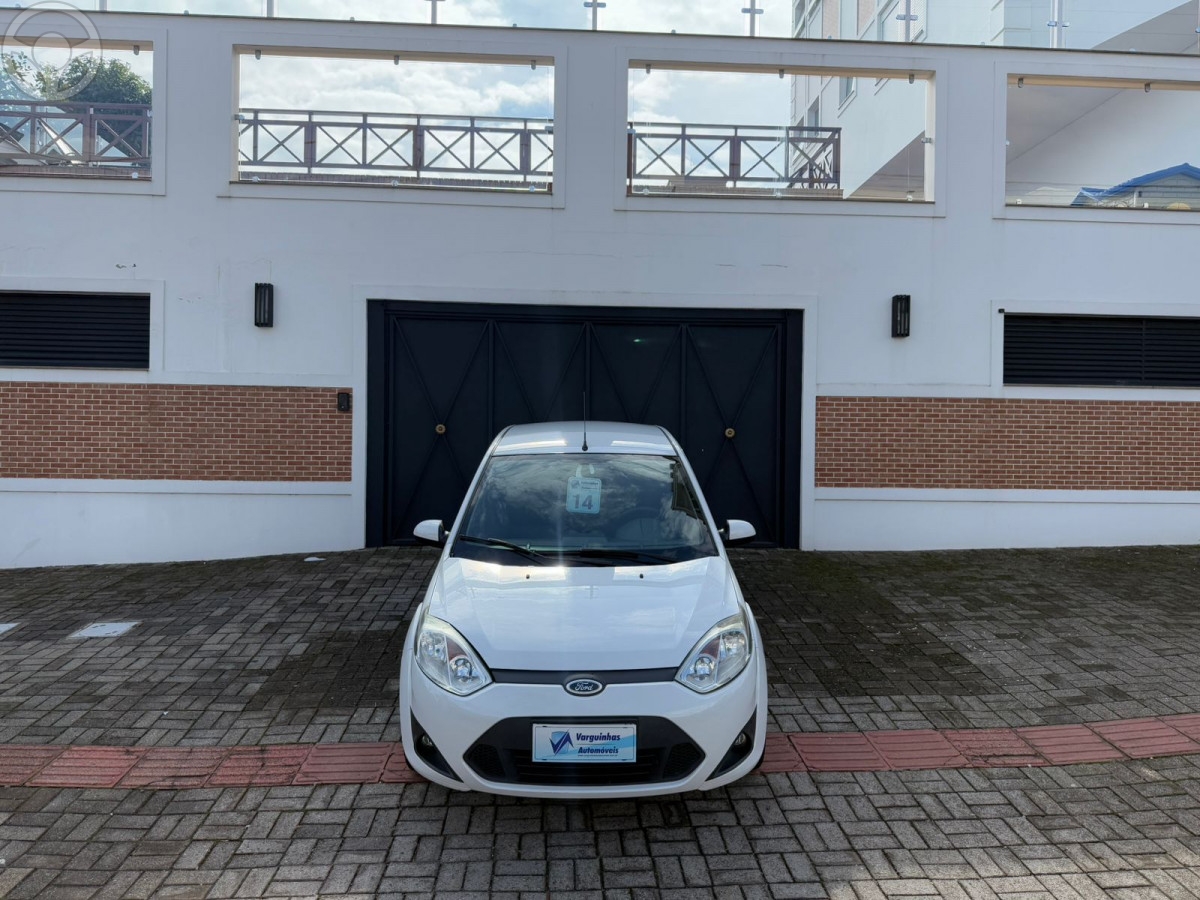 FIESTA 1.0 ROCAM SE 8V FLEX 4P MANUAL - 2014 - ERECHIM
