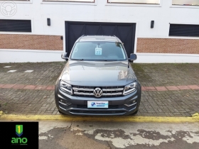 AMAROK 3.0 V6 TDI HIGHLINE CD DIESEL 4MOTION AUTOMÁTICO