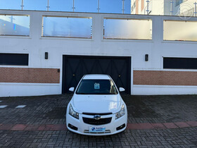 CRUZE 1.8 LT 16V FLEX 4P MANUAL