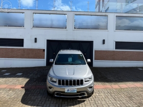 grand cherokee 3.6 limited 4x4 v6 24v 4p automatico 2015 erechim
