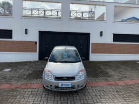 fiesta 1.6 mpi class hatch 8v flex 4p manual 2009 erechim