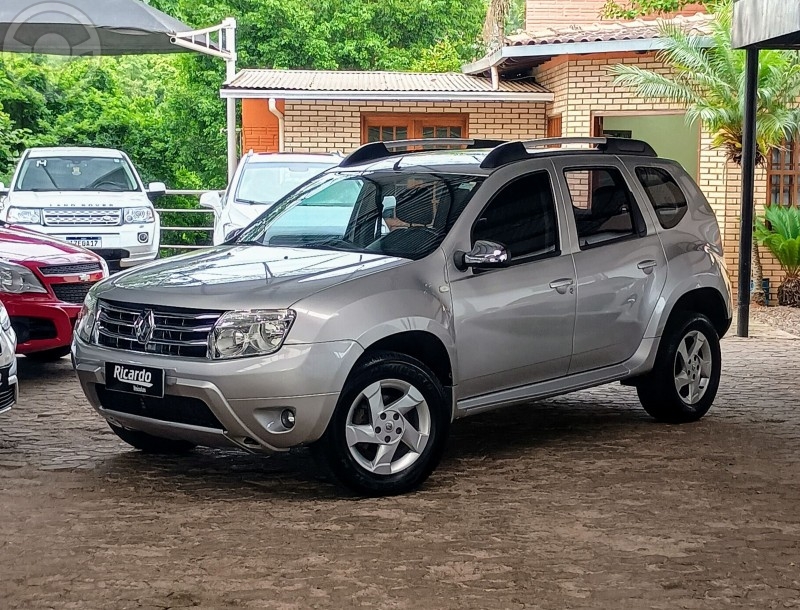 DUSTER DYNAMIQUE 2.0 - 2012 - TEUTôNIA