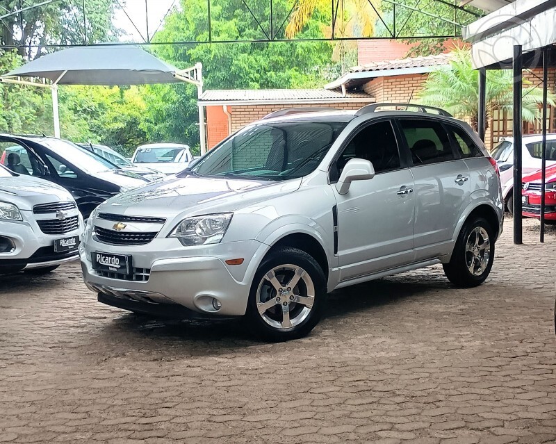 CAPTIVA 3.0 AWD - 2011 - TEUTôNIA