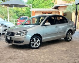 polo sedan comfortline 1.6 2011 teutonia