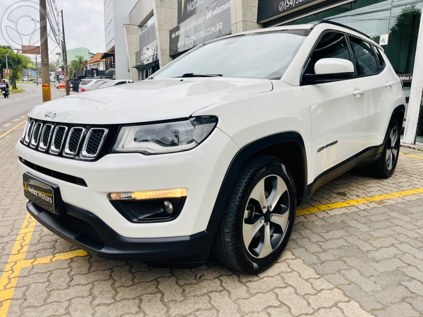 COMPASS 2.0 16V FLEX LONGITUDE AUTOMÁTICO - 2018 - CAXIAS DO SUL