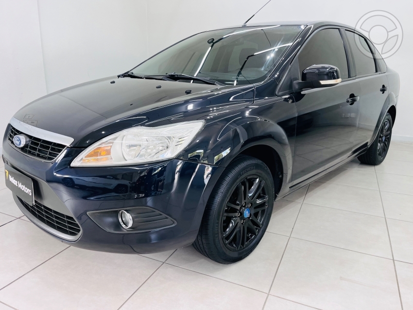 FOCUS 2.0 S SEDAN 16V FLEX 4P AUTOMÁTICO - 2012 - CAXIAS DO SUL
