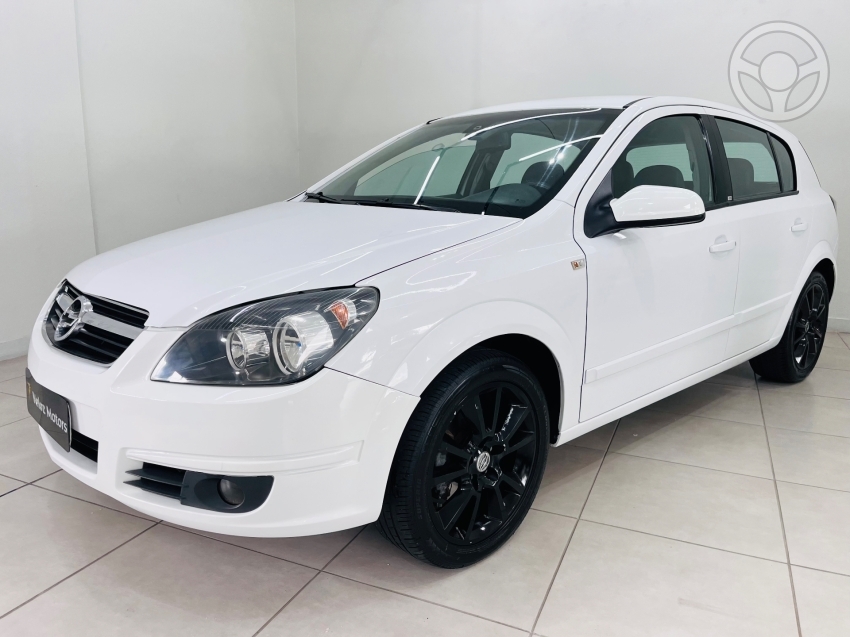 VECTRA 2.0 MPFI GT-X HATCH 8V FLEX 4P MANUAL - 2009 - CAXIAS DO SUL