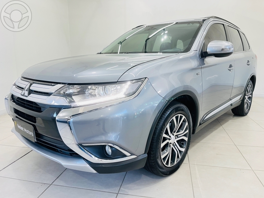 OUTLANDER 3.0 GT 4X4 V6 24V 4P AUTOMÁTICO - 2016 - CAXIAS DO SUL