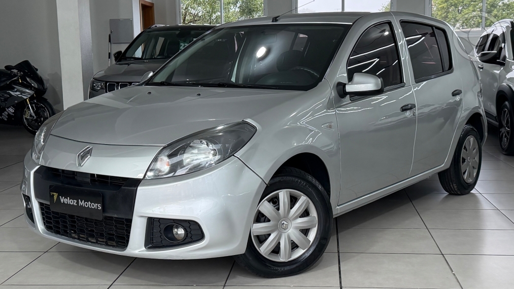 SANDERO 1.0 EXPRESSION 16V FLEX 4P MANUAL - 2014 - CAXIAS DO SUL