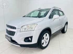 tracker 1.8 mpfi ltz 4x2 16v flex 4p automatico 2015 caxias do sul