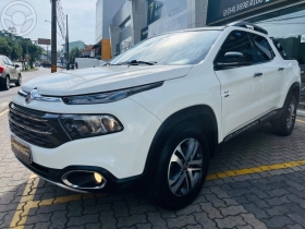 TORO 2.0 16V TURBO DIESEL VOLCANO AT9 4X4 AUTOMÁTICO