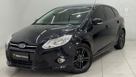 focus 2.0 se hatch 16v flex 4p auto 2014 caxias do sul