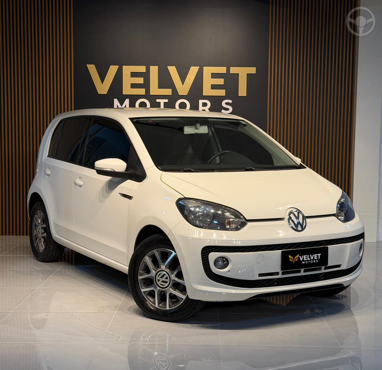 UP 1.0 TSI MOVE UP 12V FLEX 4P MANUAL - 2017 - CAXIAS DO SUL