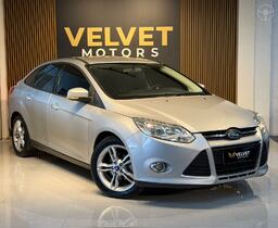 focus 2.0 se plus sedan 16v flex 4p automatico 2014 caxias do sul
