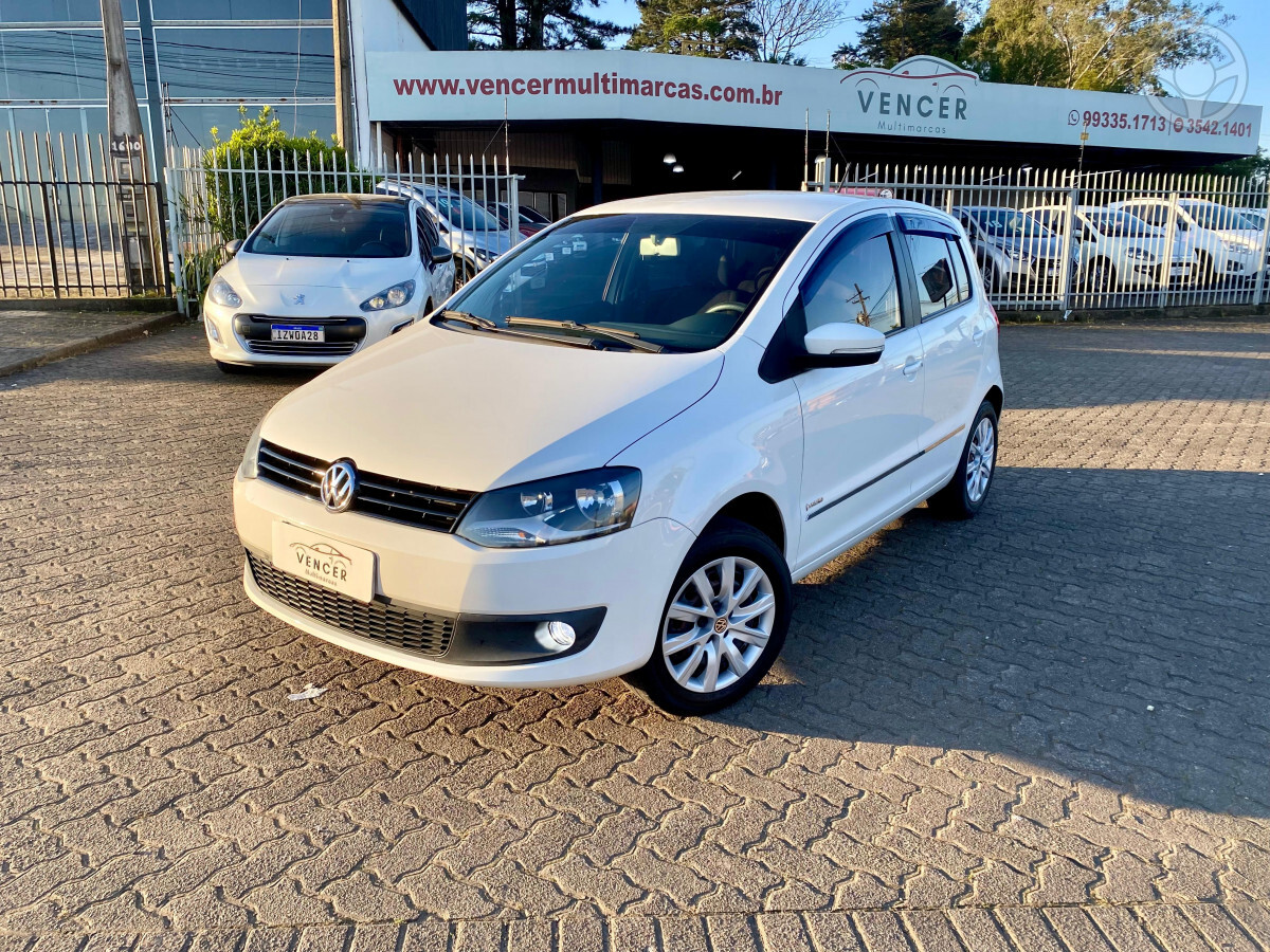 FOX 1.0 ITREND 8V FLEX 4P MANUAL - 2014 - TAQUARA