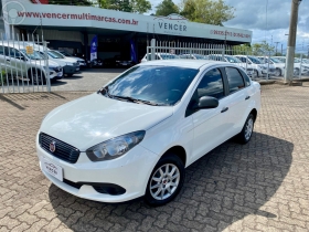 grand siena 1.0 attractive 8v flex 4p manual 2021 taquara