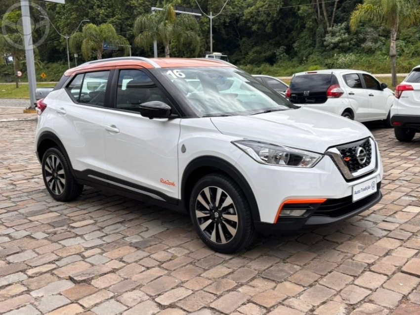 KICKS 1.6 16V FLEX RIO 2016 4P XTRONIC - 2017 - BENTO GONçALVES