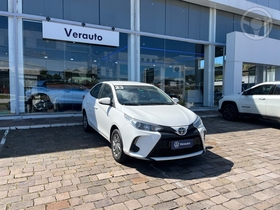 yaris 1.5 xs sedan 16v flex 4p automatico 2023 bento goncalves