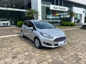 fiesta 1.6 sel hatch 16v flex 4p automatico 2017 bento goncalves