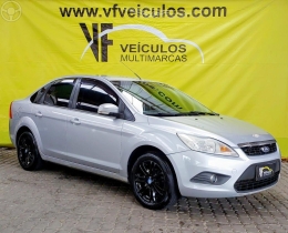 focus 2.0 sedan 16v 4p manual 2012 caxias do sul