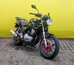 cb 500 2001 caxias do sul