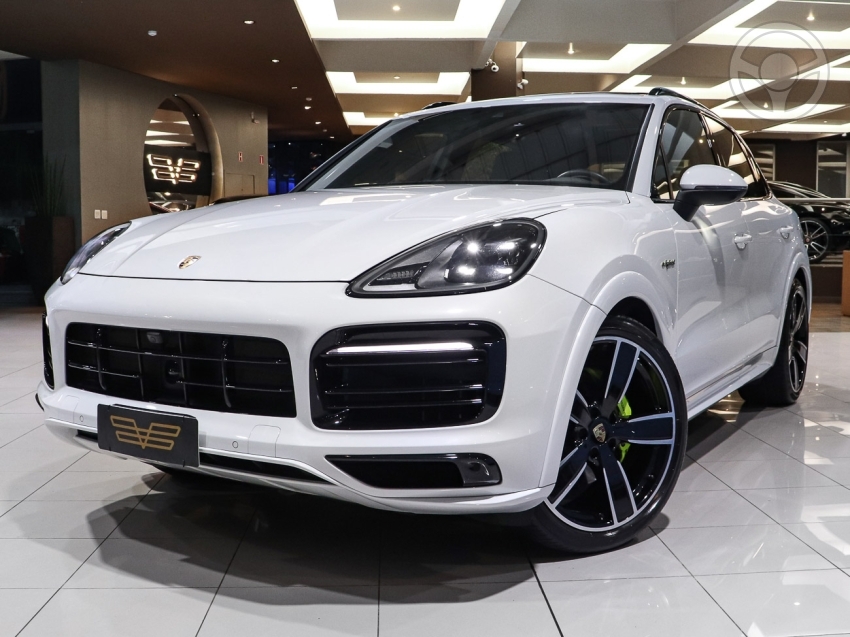 CAYENNE 3.0 V6 E-HYBRID PLATINUM EDITION AWD S HÍBRIDO 4P AUTOMÁTICO - 2023 - CAXIAS DO SUL