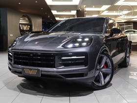 cayenne 4.0 turbo v8 4p automatica 2024 caxias do sul