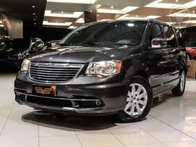 town country 3.6 limited v6 24v 4p automatico 2015 caxias do sul
