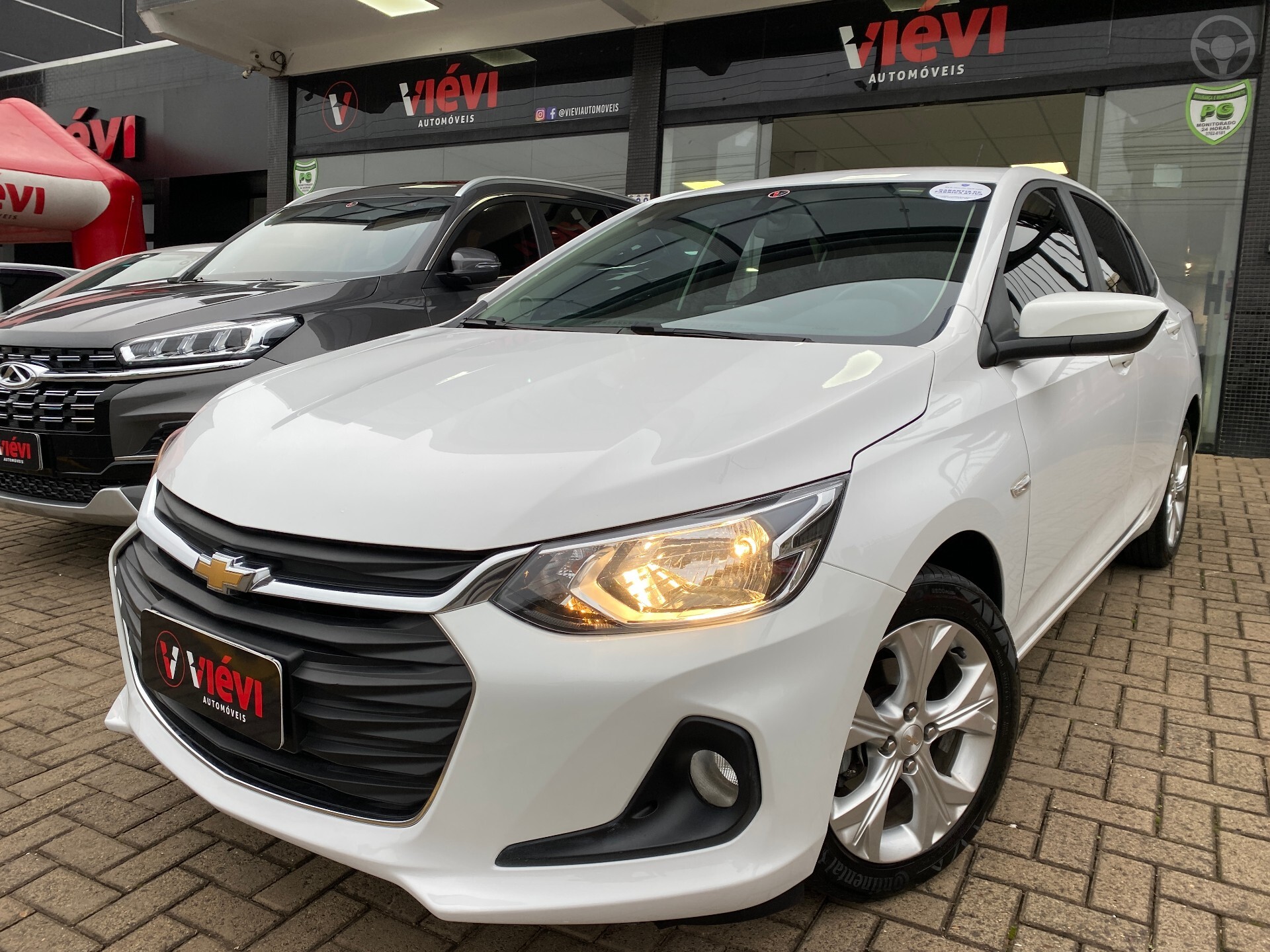 ONIX 1.0 12V TURBO FLEX 4P MANUAL - 2024 - TEUTôNIA