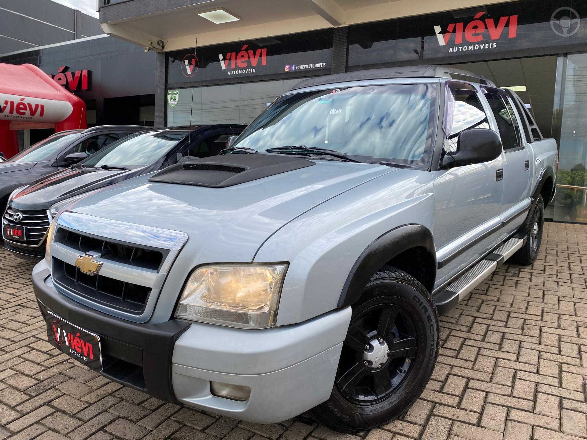 S10 2.4 MPFI ADVANTAGE 4X2 CD 8V 4P MANUAL - 2009 - TEUTôNIA