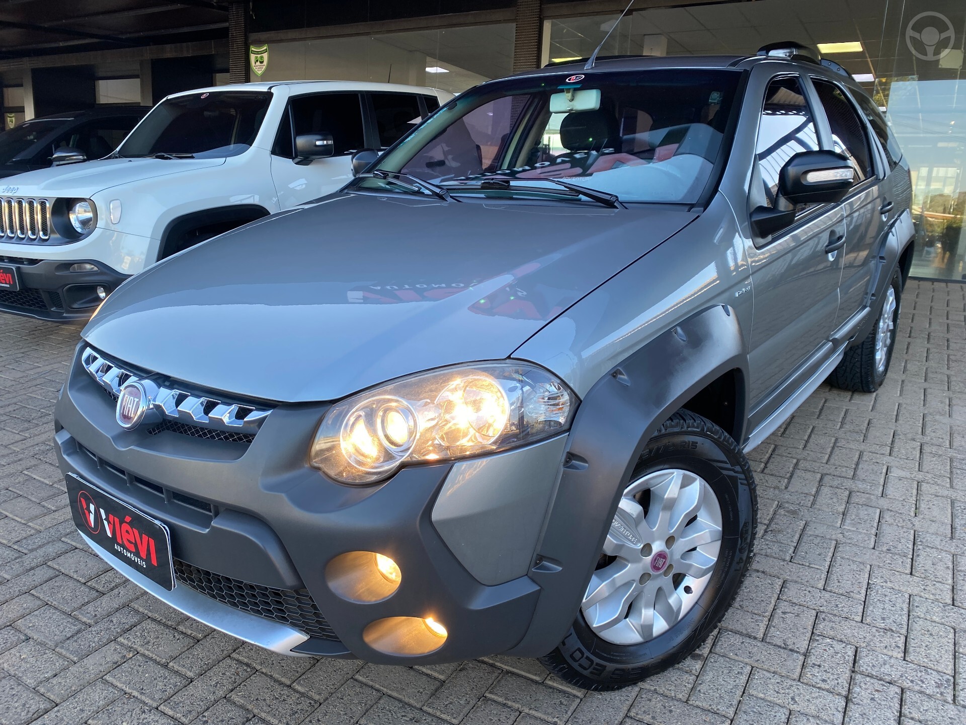 PALIO 1.8 MPI ADVENTURE WEEKEND 16V FLEX 4P AUTOMATIZADO - 2013 - TEUTôNIA