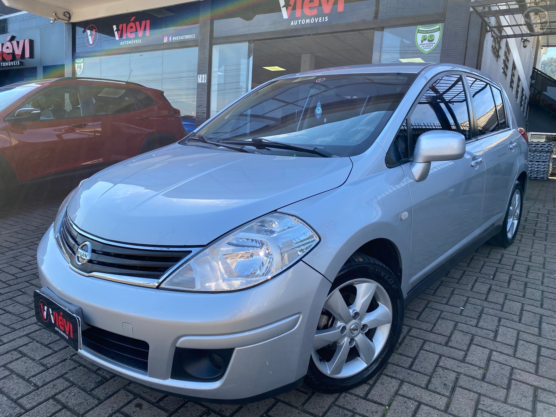 TIIDA 1.8 S 16V FLEX 4P MANUAL - 2011 - TEUTôNIA