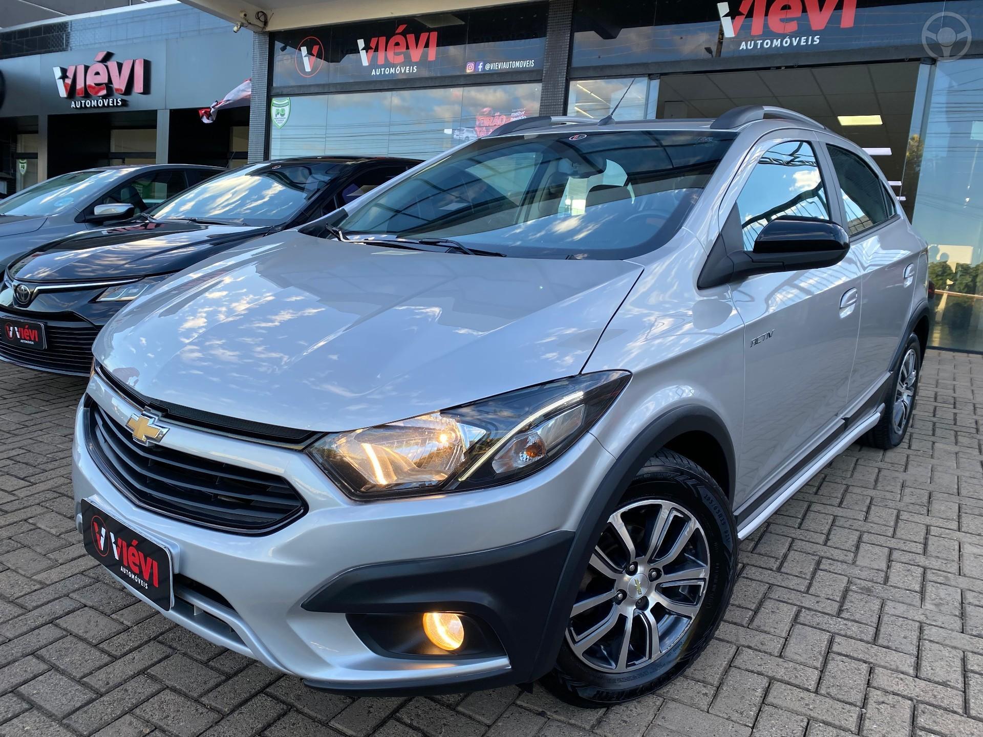 ONIX 1.4 MPFI ACTIV 8V FLEX 4P AUTOMÁTICO - 2017 - TEUTôNIA