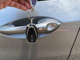 tracker 1.0 12v turbo flex 4p automatico 2025 teutonia