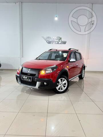 SANDERO STEPWAY 1.6 FLEX - 2014 - ESPUMOSO