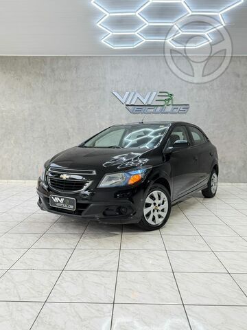 ONIX LT 1.4 FLEX - 2013 - ESPUMOSO