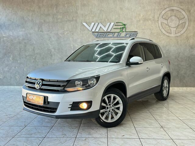 TIGUAN 2.0 TSI 4MOTION - 2015 - ESPUMOSO