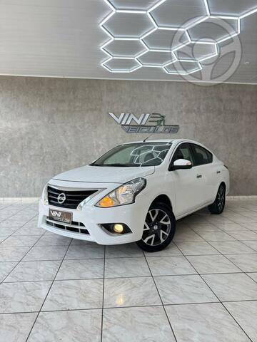 VERSA SL 1.6 - 2017 - ESPUMOSO