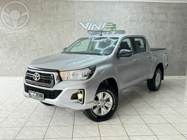 HILUX SR 2.8 TDI 4X4 - 2019 - ESPUMOSO