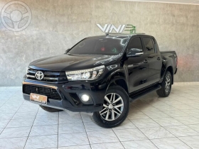 hilux srx 2.8 4x4 tdi 2017 espumoso