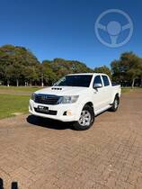 hilux srv 3.0 diesel 4x4 2014 espumoso