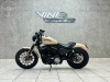 HARLEY-DAVIDSON XL 883 IRON - 2015 - ESPUMOSO