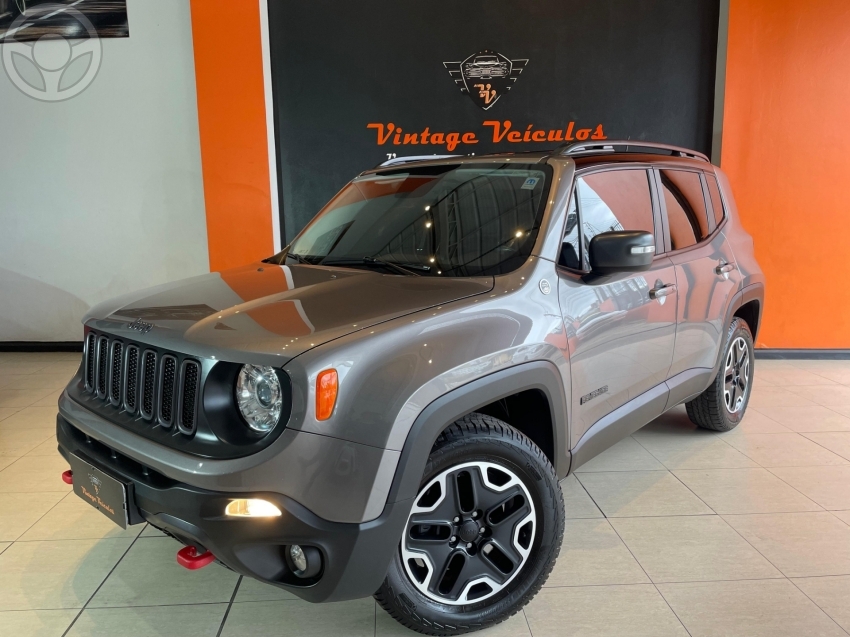 RENEGADE 2.0 16V TURBO DIESEL TRAILHAWK 4P 4X4 AUTOMÁTICO - 2018 - CAXIAS DO SUL