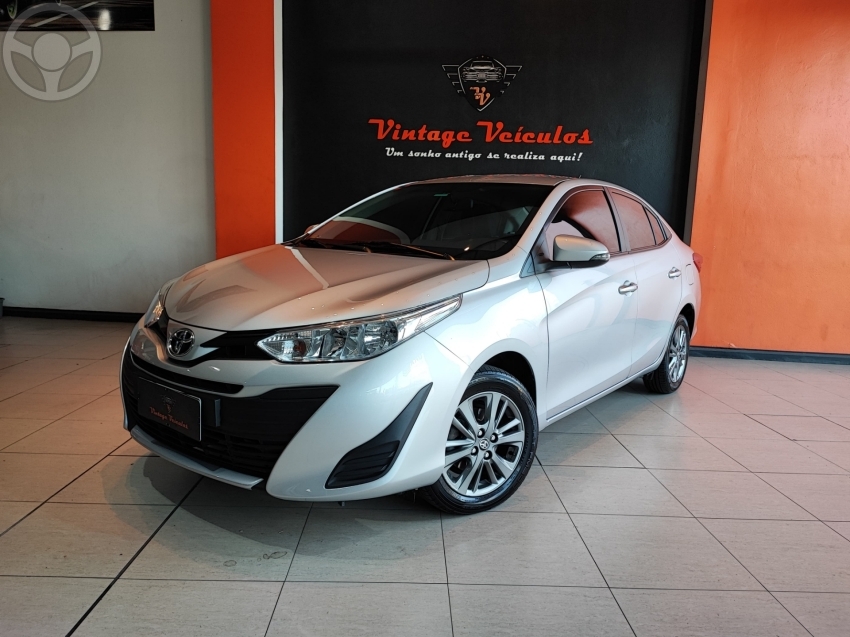 YARIS 1.5 XL CONNECT 16V FLEX 4P AUTOMÁTICO - 2022 - CAXIAS DO SUL