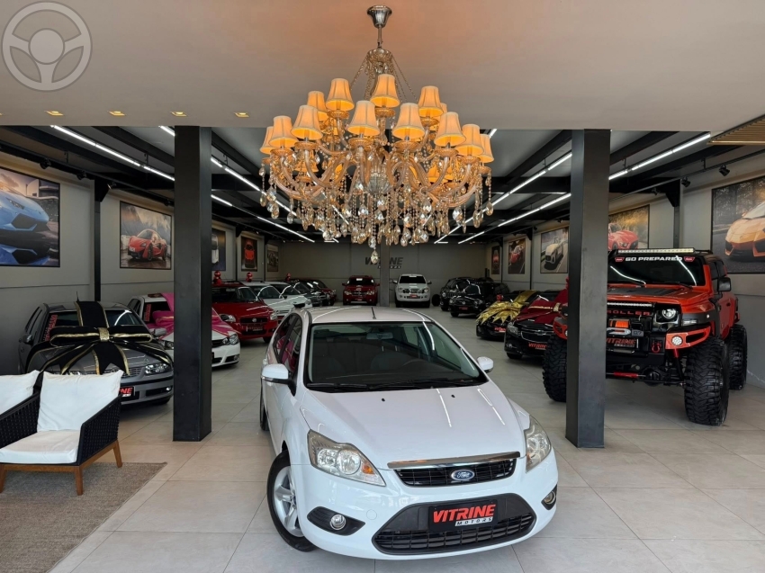 FOCUS 1.6 GLX 8V FLEX 4P MANUAL - 2012 - ESTâNCIA VELHA