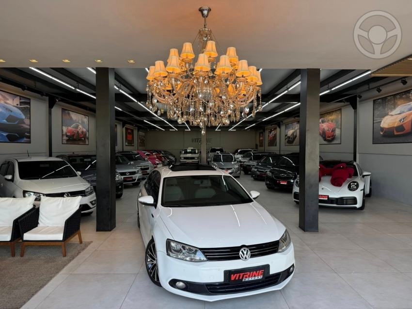 JETTA 2.0 COMFORTLINE FLEX 4P TIPTRONIC - 2013 - ESTâNCIA VELHA